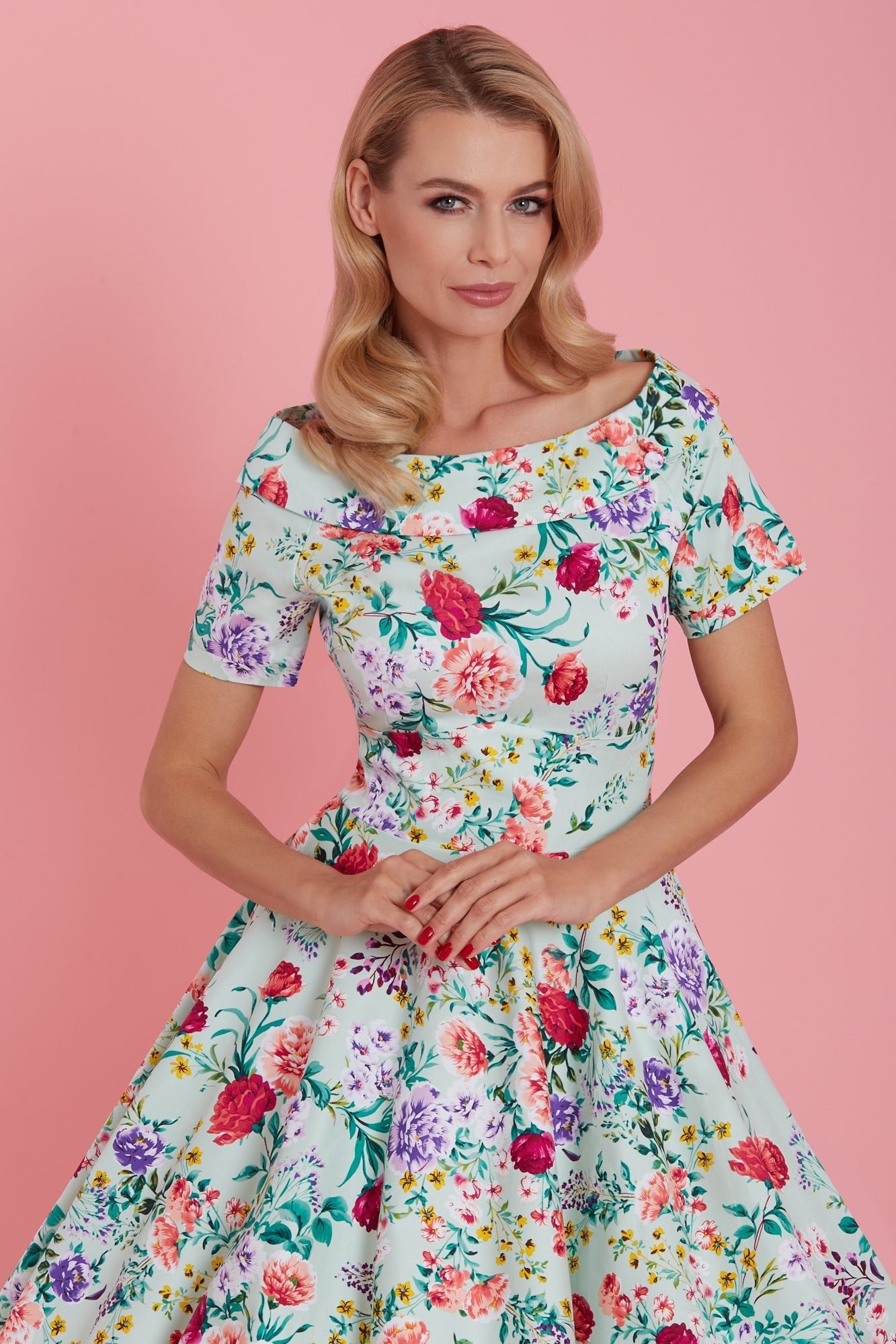 Darlene Floral Roses Swing Dress in Green