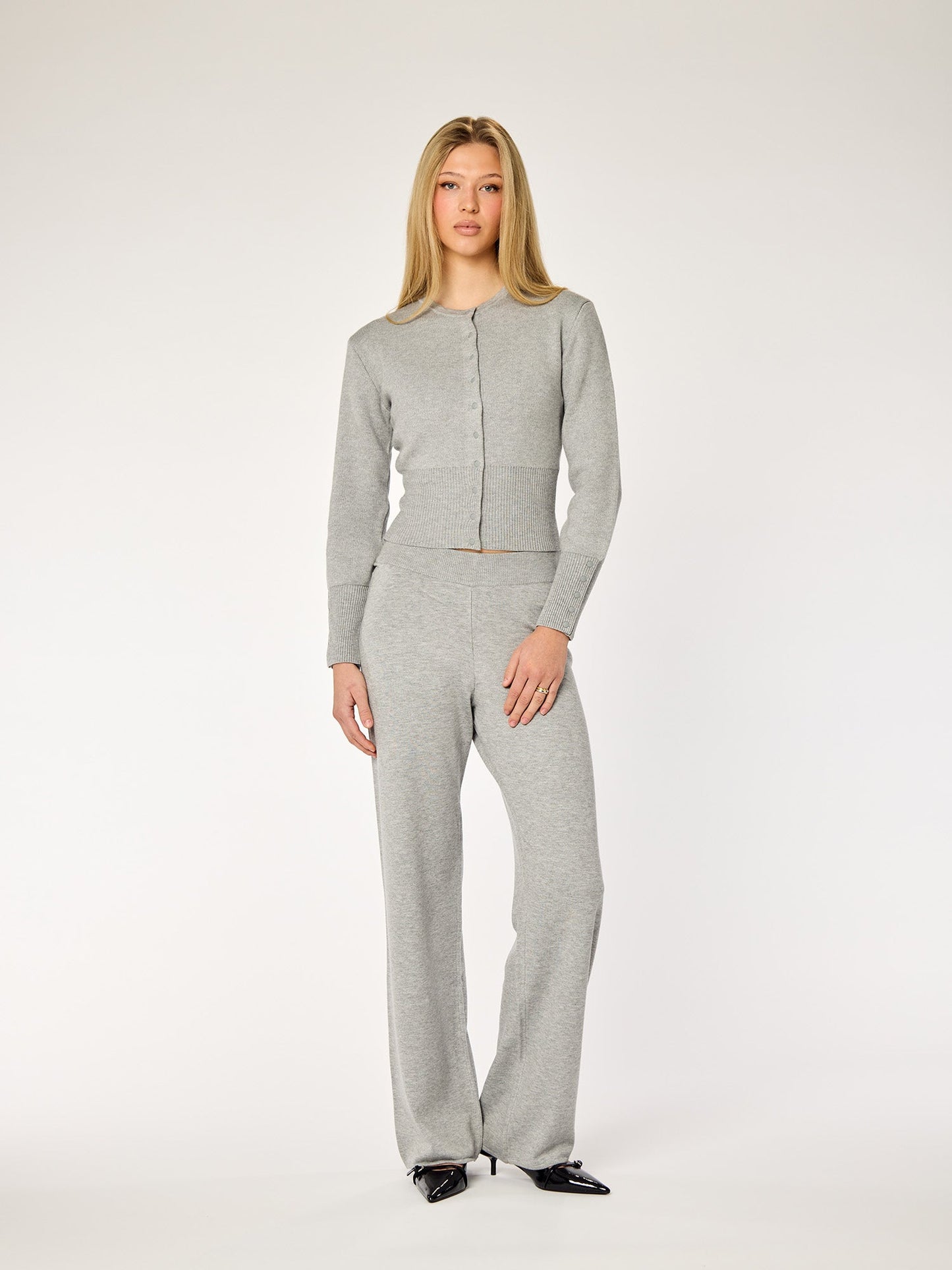FAYE - Fitted Cardigan • Grey